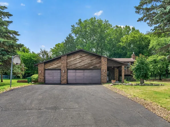 888 Nina Ct, Mendota Heights, MN 55118