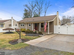 606 Linton Ave, Croydon, PA 19021