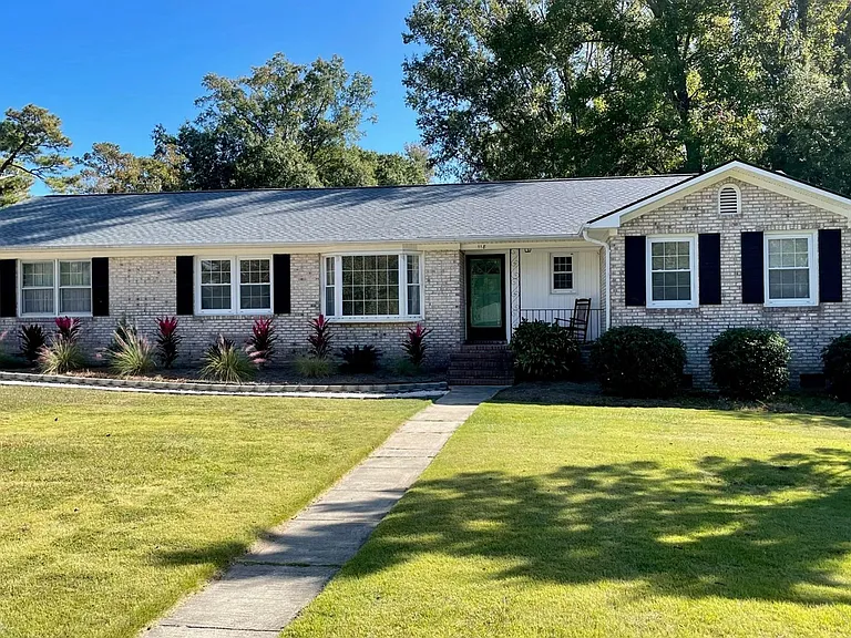 118 Buccaneer Rd — Photo 1