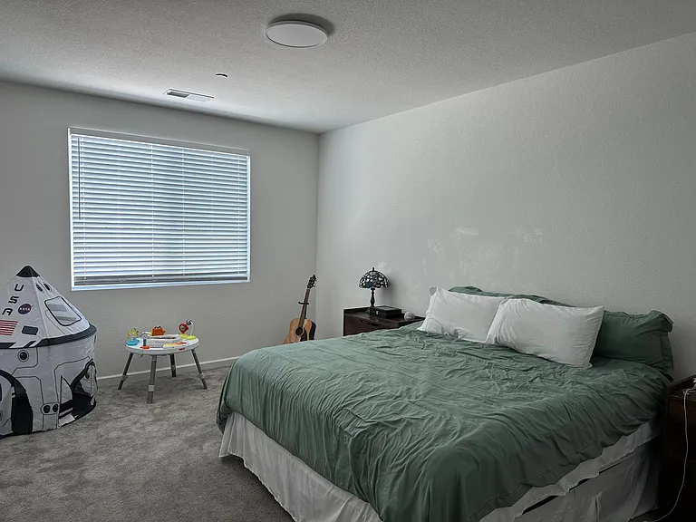2481 Freestone Dr — Photo 6