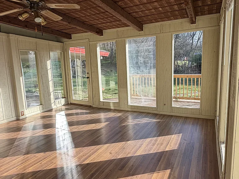 9616 Brewer Dr — Photo 29