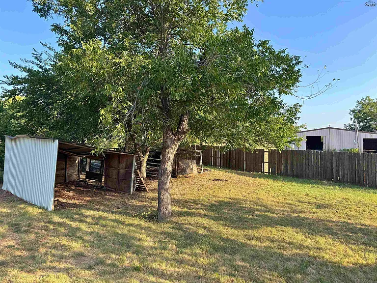 4594 Bus Hwy #287 — Photo 32