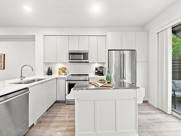 3rd image of 2332 Ranger Ln #3