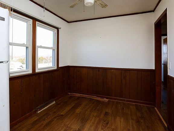 4th image of 10352 Rawley Pike