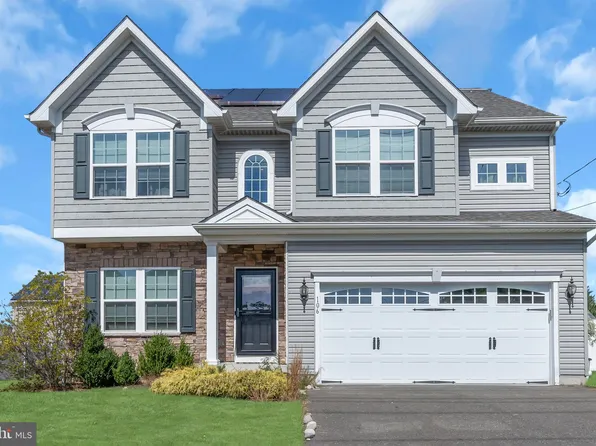 106 Nautilus Dr, Barnegat, NJ 08005