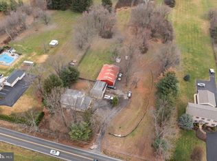 355 W Bristol Rd, Southampton, PA 18966