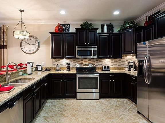 4th image of 1415 Moon Valley Dr