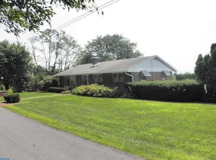 26 Short Ln, Kutztown, PA 19530