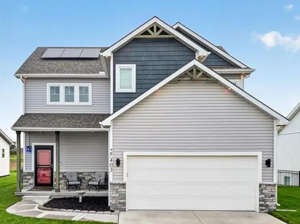 27403 E Cedar Grove Dr, Lake Lotawana, MO 64086