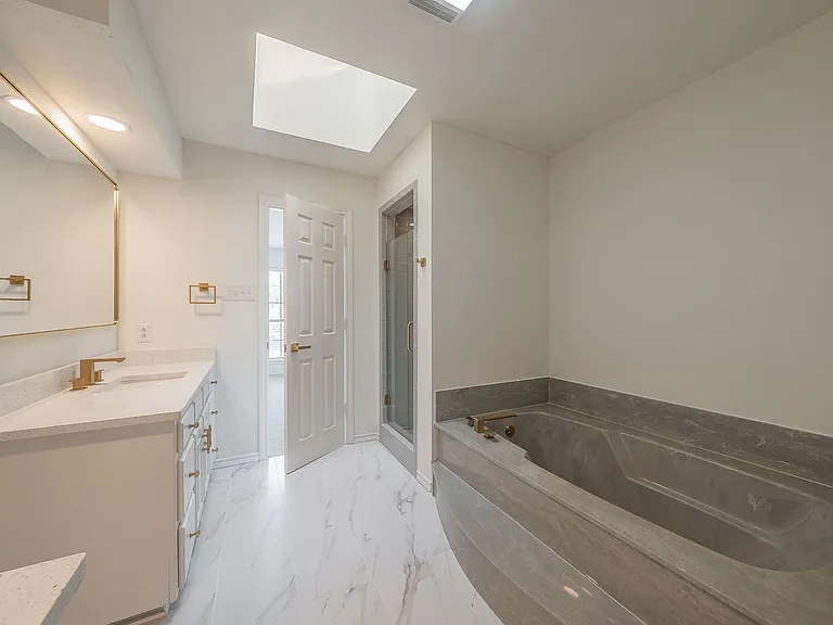 5893 Westhaven Dr — Photo 29