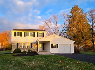 1070 Decker Ln, Warminster, PA 18974