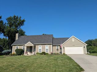 5404 Middle Grove Rd, Fort Wayne, IN 46804