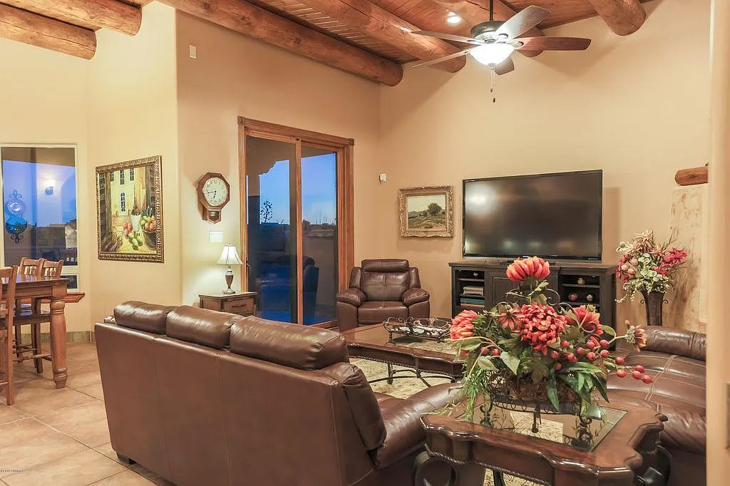 3 bed, 2004 sqft, $2,000 — Photo 4