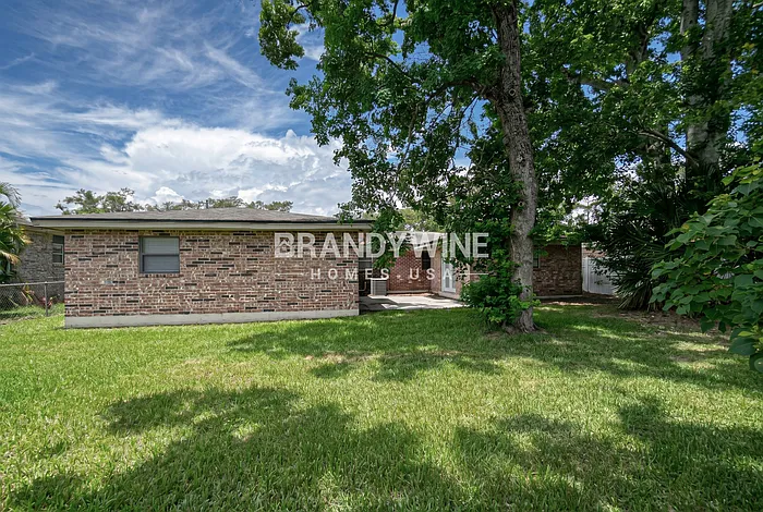 6623 Kinlock Dr W — Photo 19