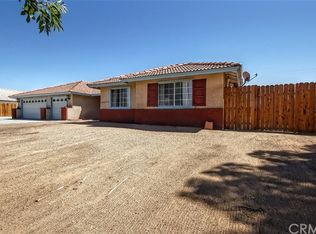 16213 Pauhaska Rd, Apple Valley, CA 92307