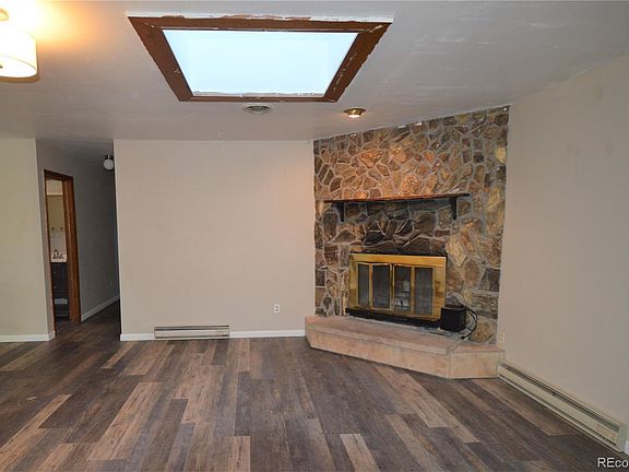 5th image of 417 Gayle St