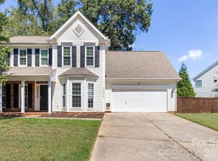 13910 Hatton Cross Dr, Charlotte, NC 28278