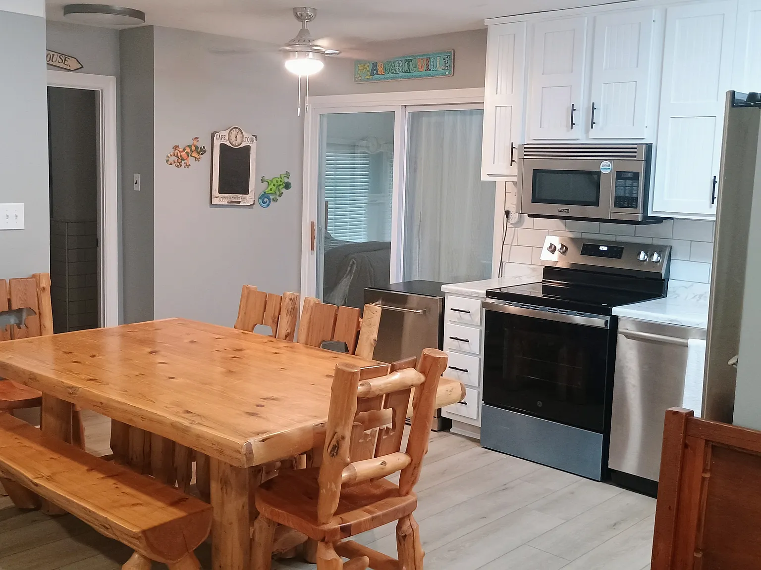 3 bed, 1644 sqft, $2,200 — Photo 4