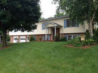 1522 Millwood Dr, Salem, VA 24153