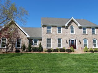 17439 Highland Way Dr, Chesterfield, MO 63005