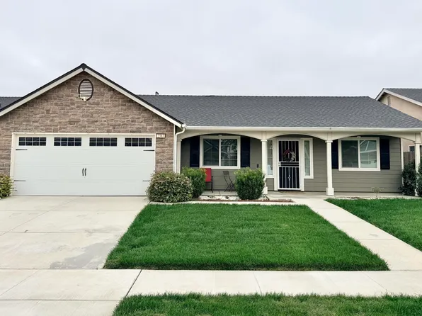2383 Harbor Island Court, Tulare, CA 93274