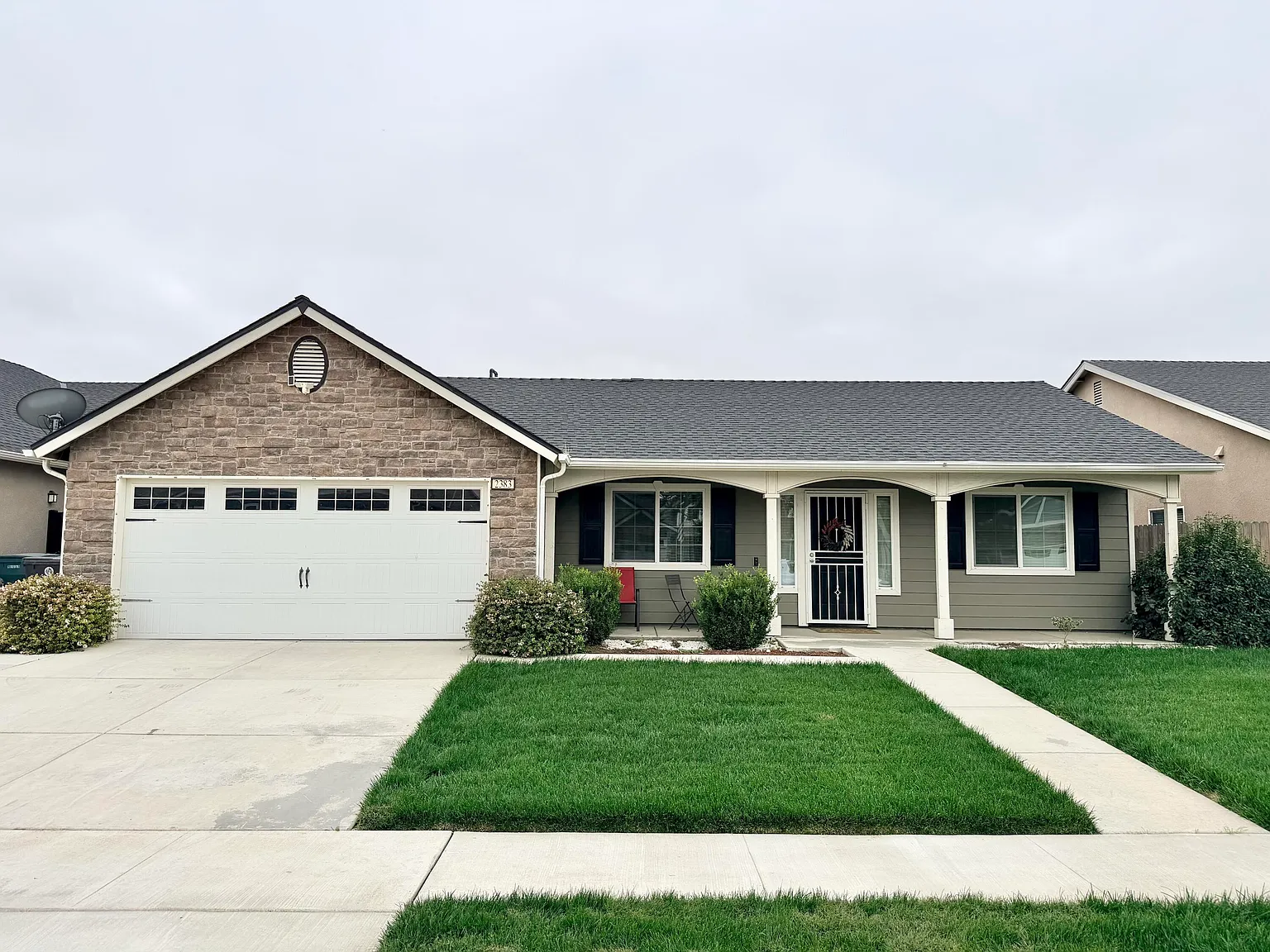 2383 Harbor Island Court photo 1