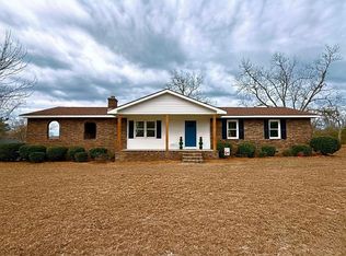 213 Lakeview Dr, Dexter, GA 31019