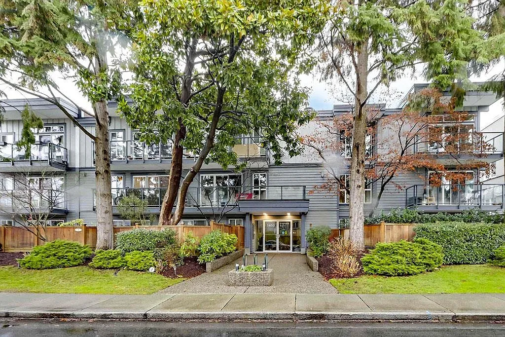 1 bed, 432 sqft, $2,300 — Photo 1