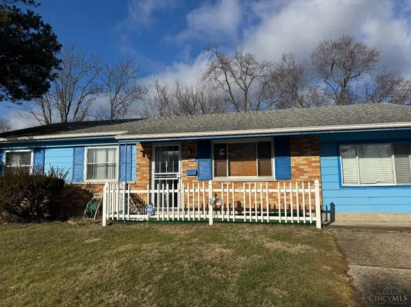 1478 Bonneville Ln, Cincinnati, OH 45231