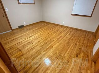 1731 D St #3, Lincoln, NE 68502