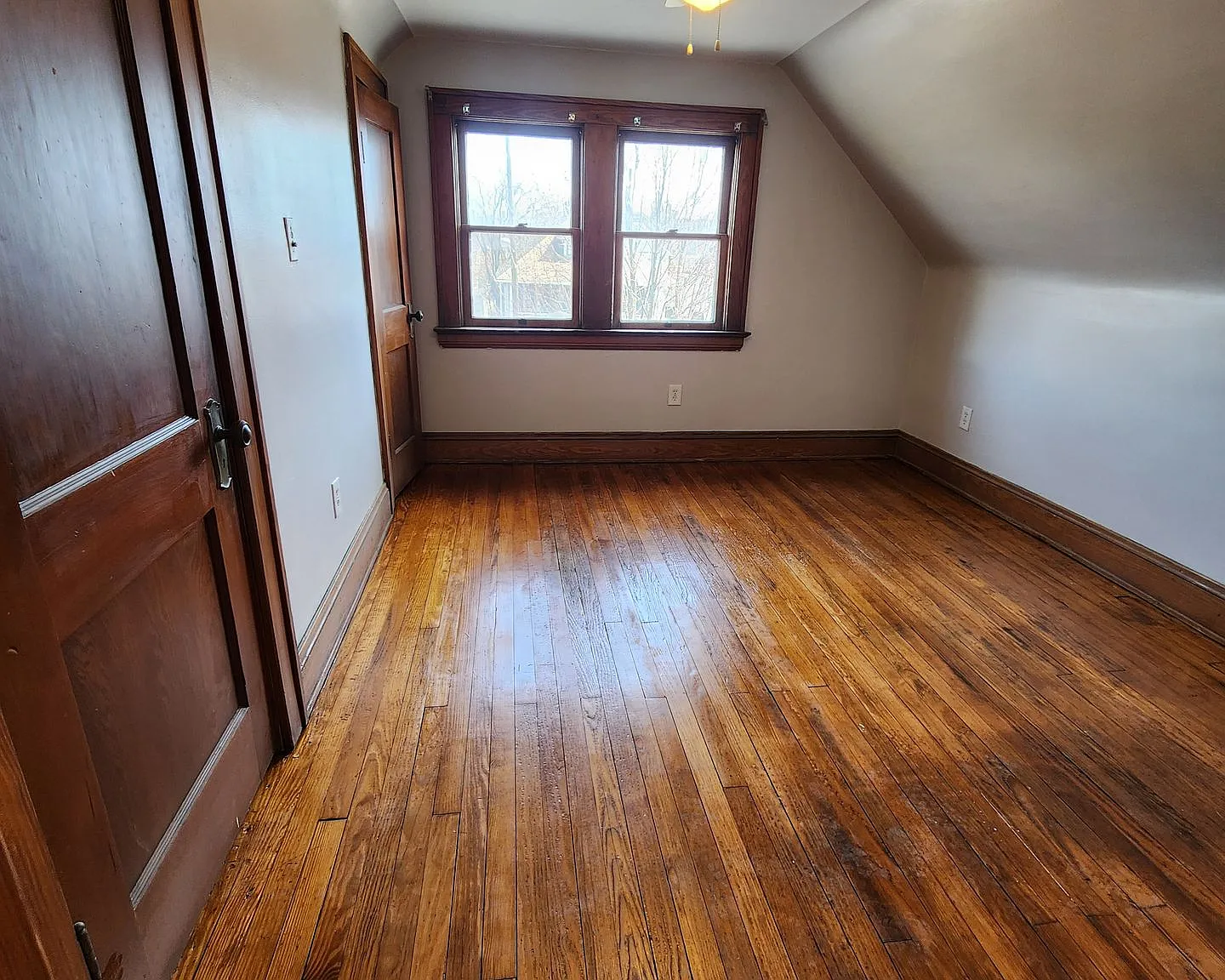 Kendall2550 — Photo 3