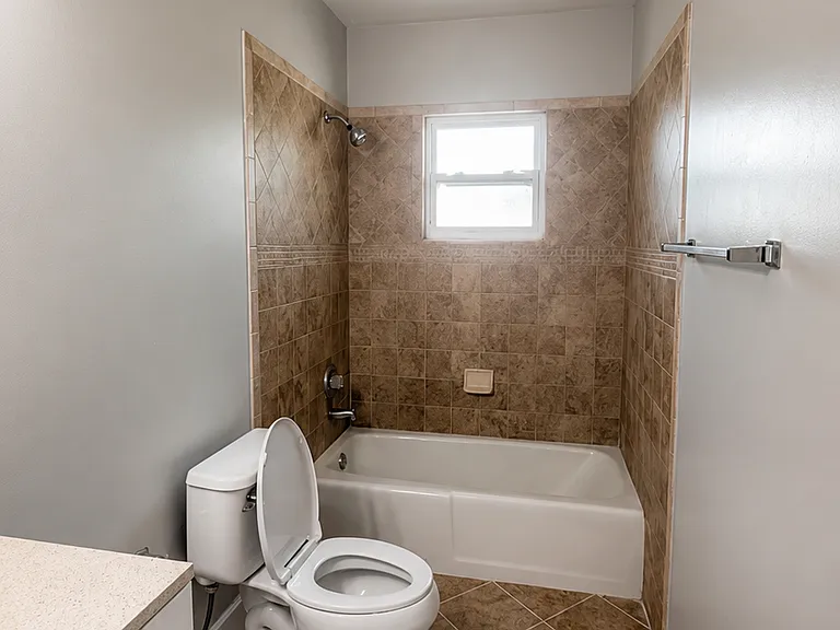 322 Montgomery Ave — Photo 10
