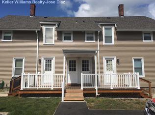 4 Oak St #1, Smithfield, RI 02917