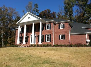 1689 Colebrook Cir, Decatur, GA 30033