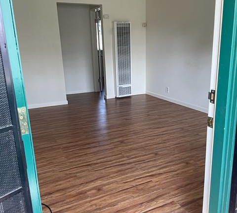 5th image of 220 Madison Ave #B