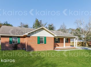 131 Oakwood Ct, Springfield, GA 31329