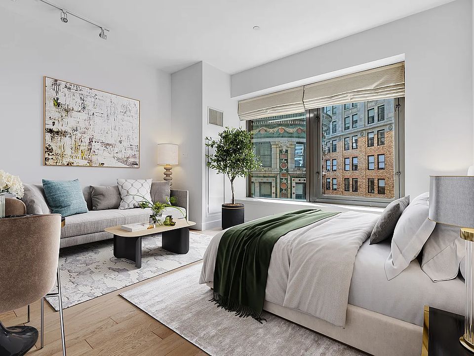 1st image of 75 Wall St APT 19J