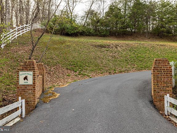 4th image of 456 Marple Rd