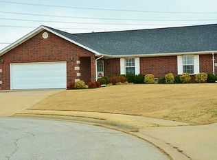141 Whitney Ln, Farmington, AR 72730