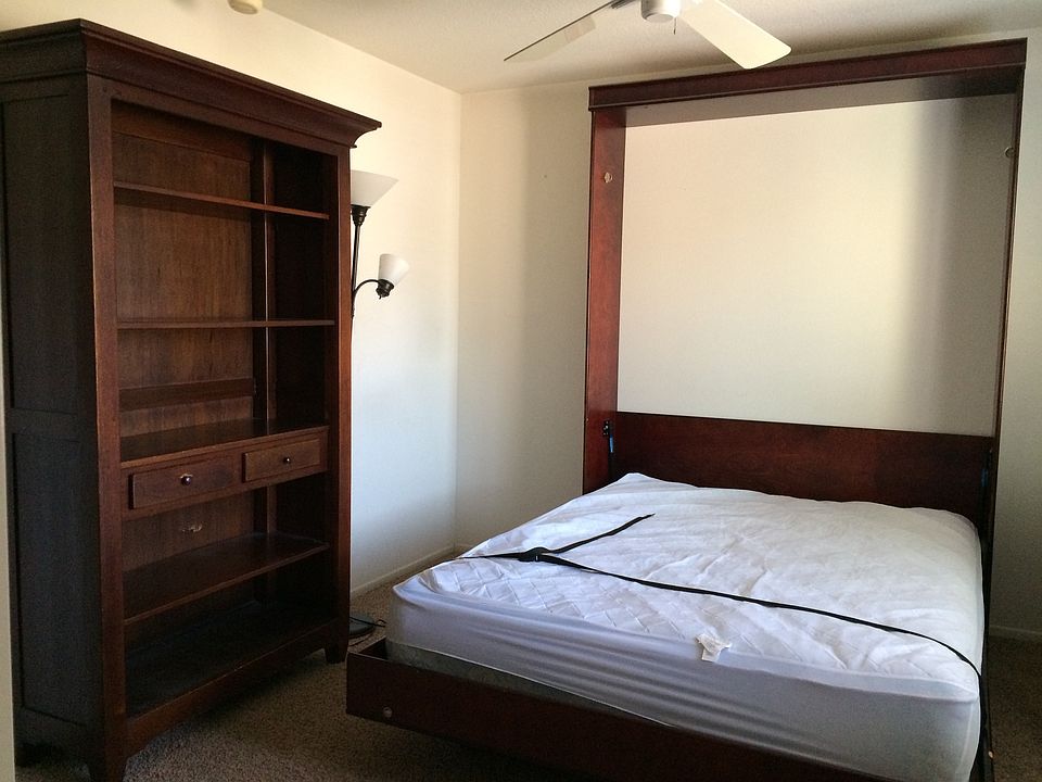 2nd image of 5 Bayberry Way