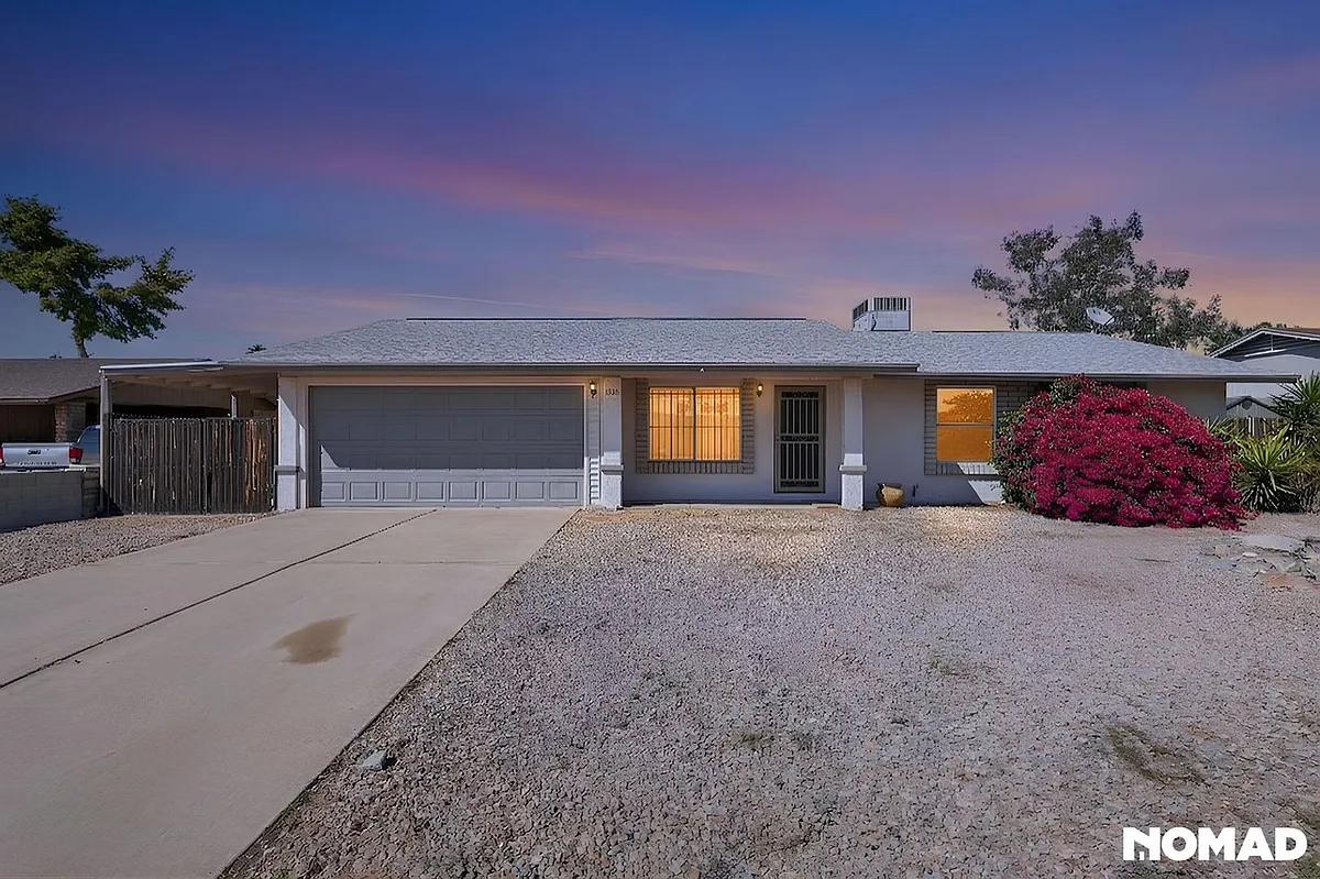 Building Photo - 1636 W Taro Ln