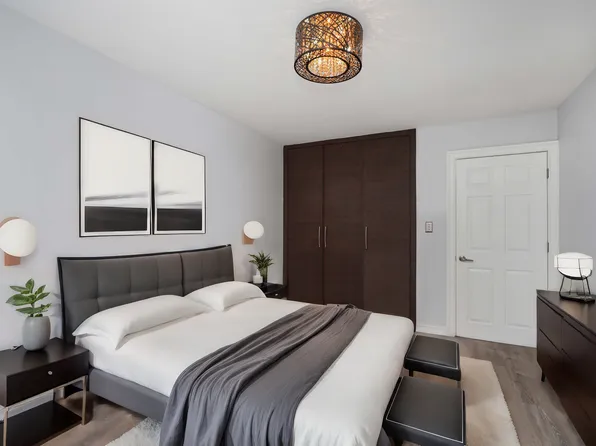 3225 Shore Parkway image 13 of 27