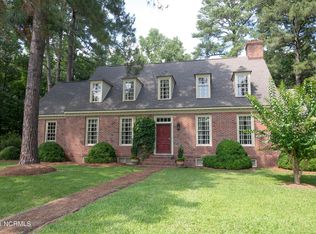 1607 Captains Rd, Tarboro, NC 27886