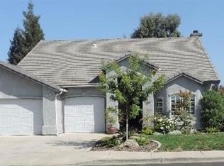2693 Celeste Ave, Clovis, CA