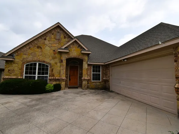 108 Firestone Dr, Aledo, TX 76008