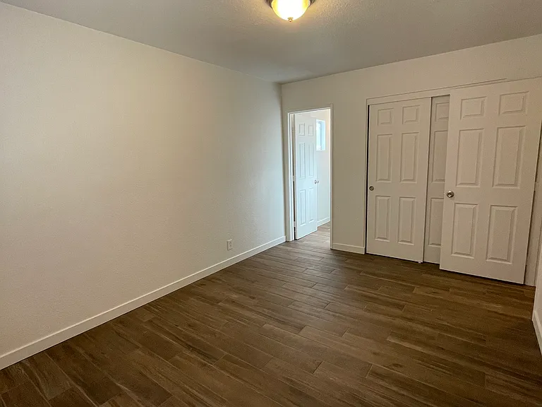 7135 Murray Ln #B — Photo 14