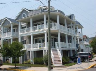 402 Corinthian Ave, Ocean City, NJ 08226