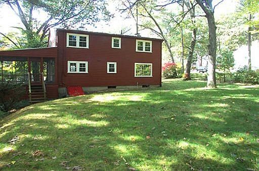 2nd image of 54 Pokonoket Ave