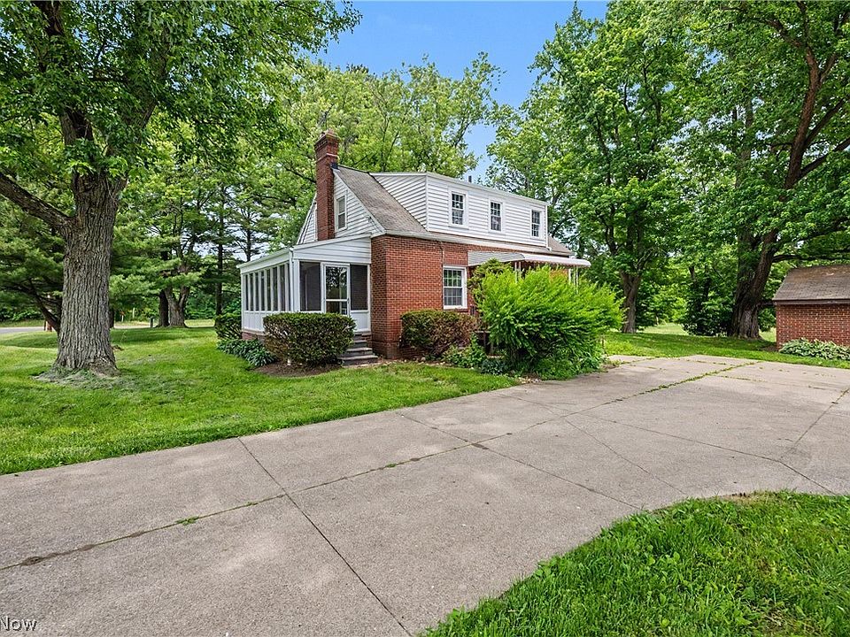1st image of 1808 W Comet Rd