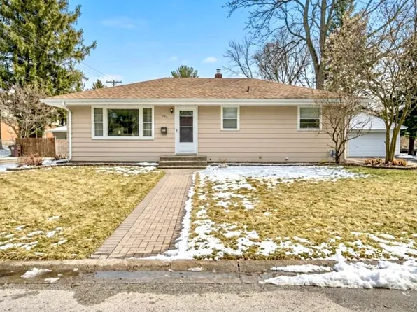 3715 Rural St, Rockford, IL 61107